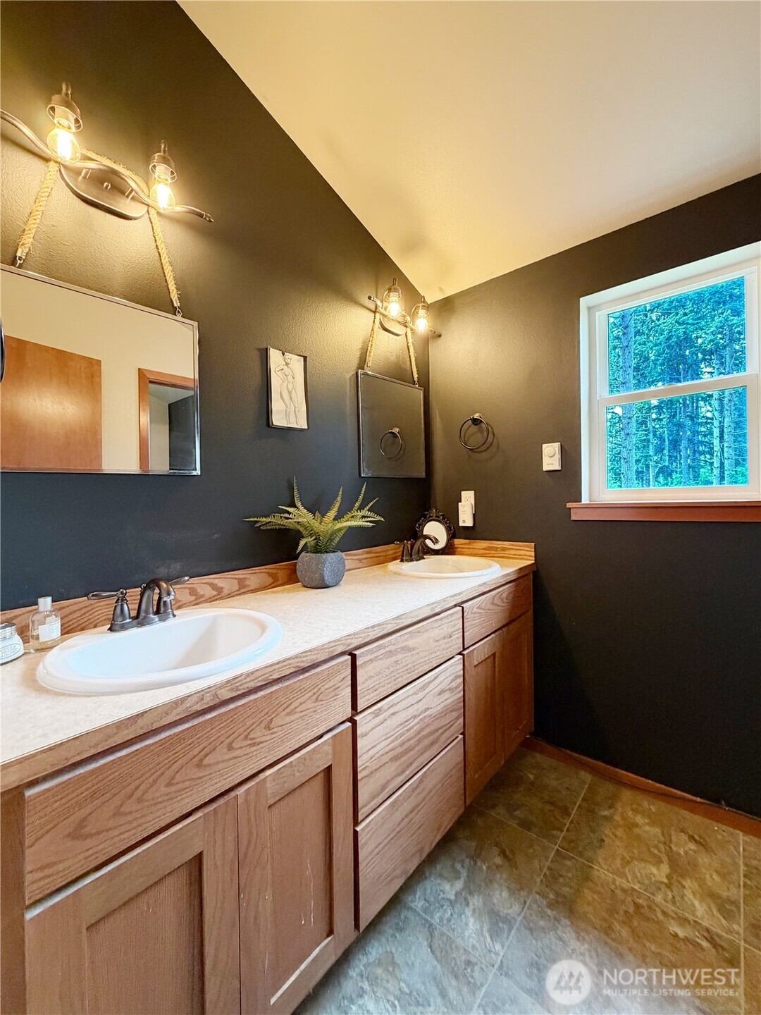 97 B Port Gardner Drive , Hat Island, WA 98206