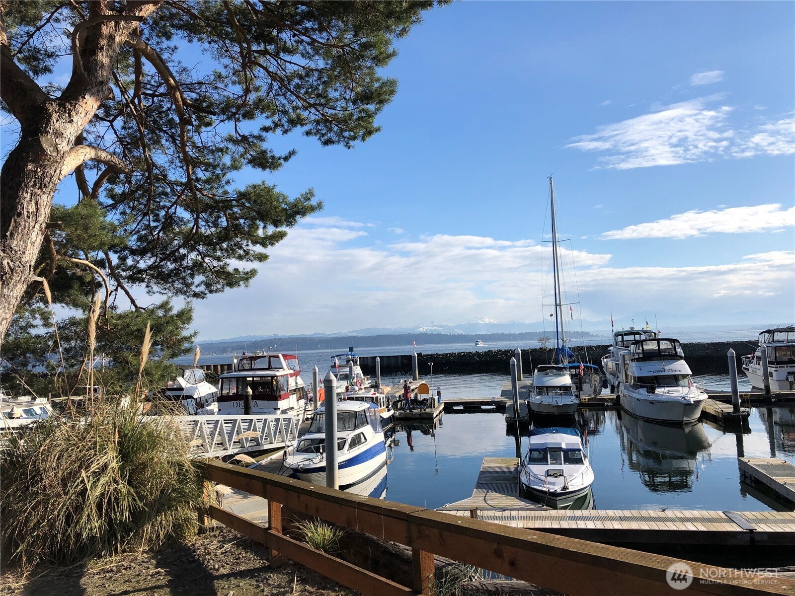 97 B Port Gardner Drive , Hat Island, WA 98206