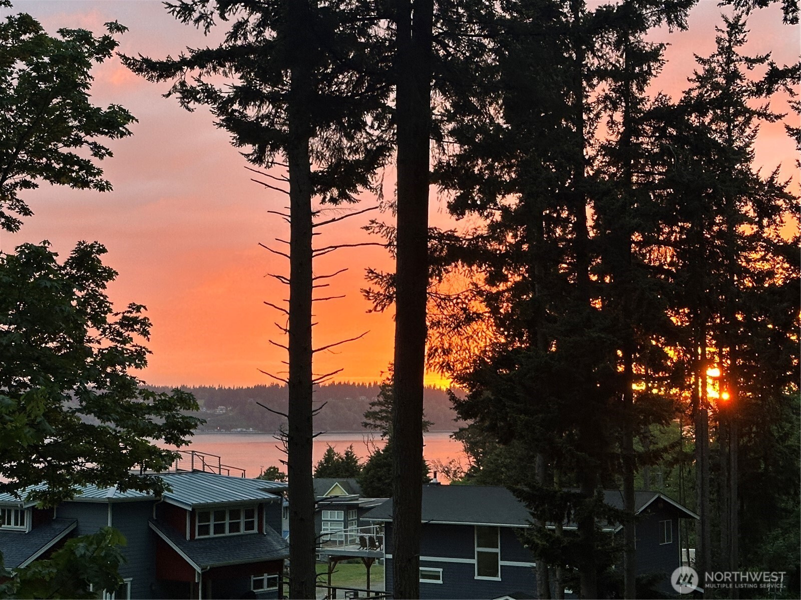 97 B Port Gardner Drive , Hat Island, WA 98206