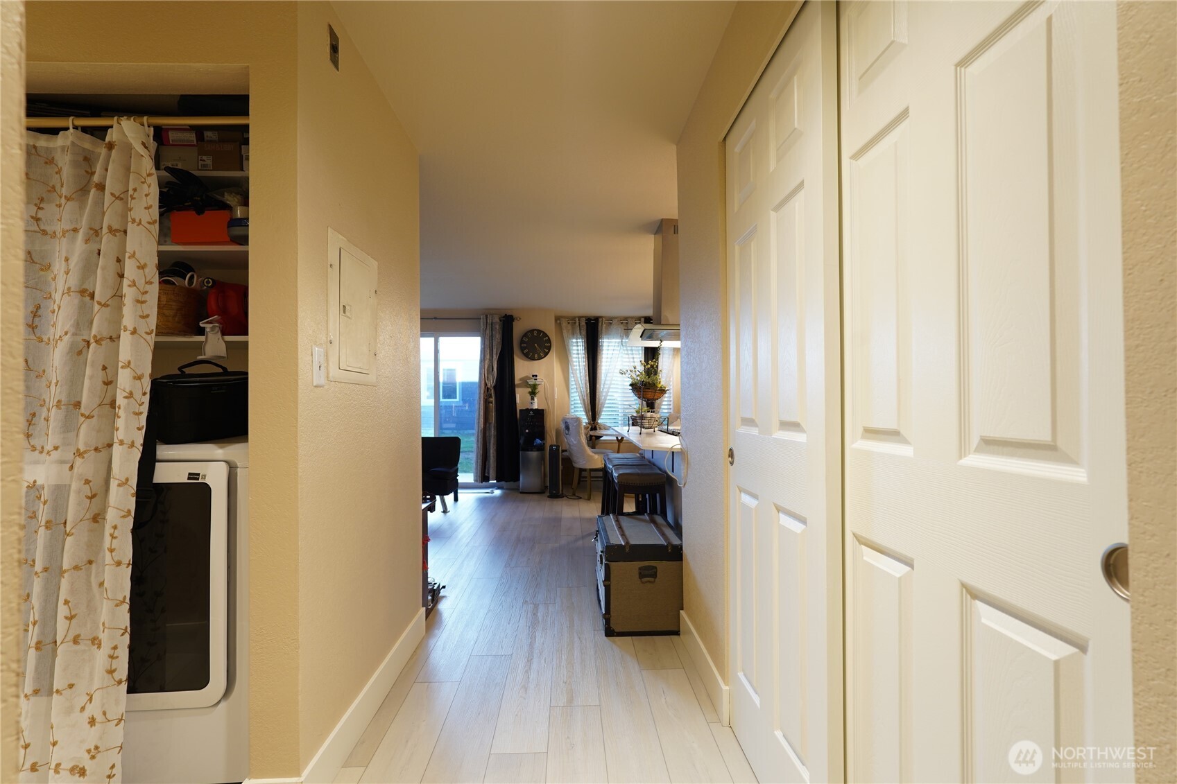 25720 114th Avenue SE #F102, Kent, WA 98030