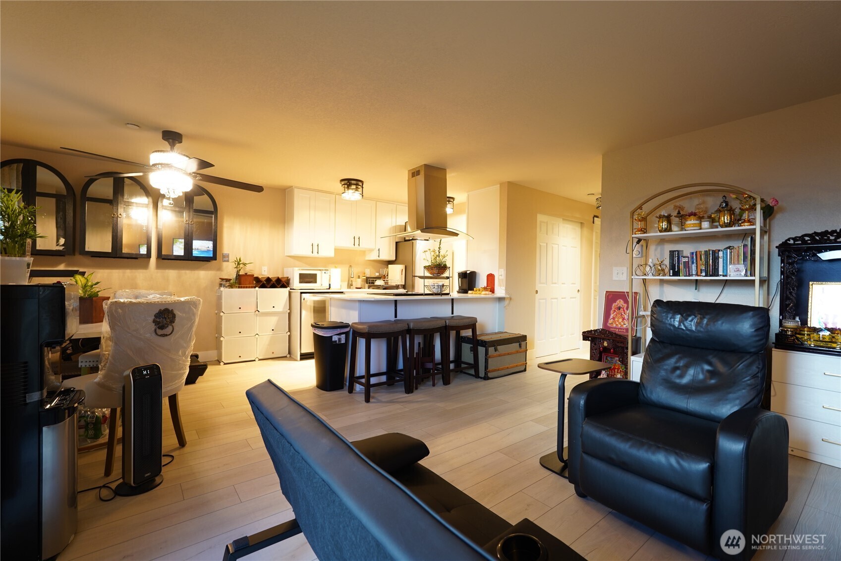 25720 114th Avenue SE #F102, Kent, WA 98030
