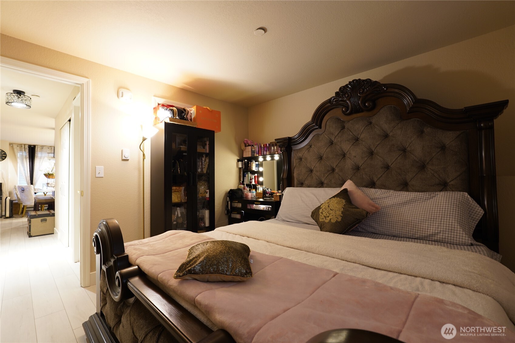 25720 114th Avenue SE #F102, Kent, WA 98030