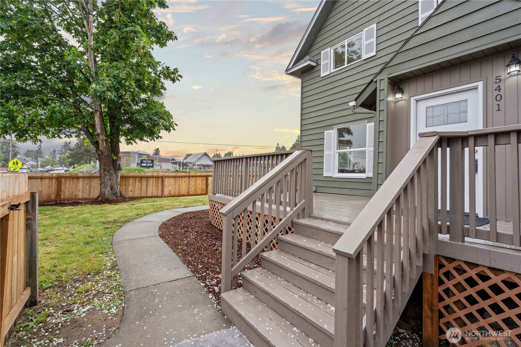 5401 S K Street , Tacoma, WA 98408