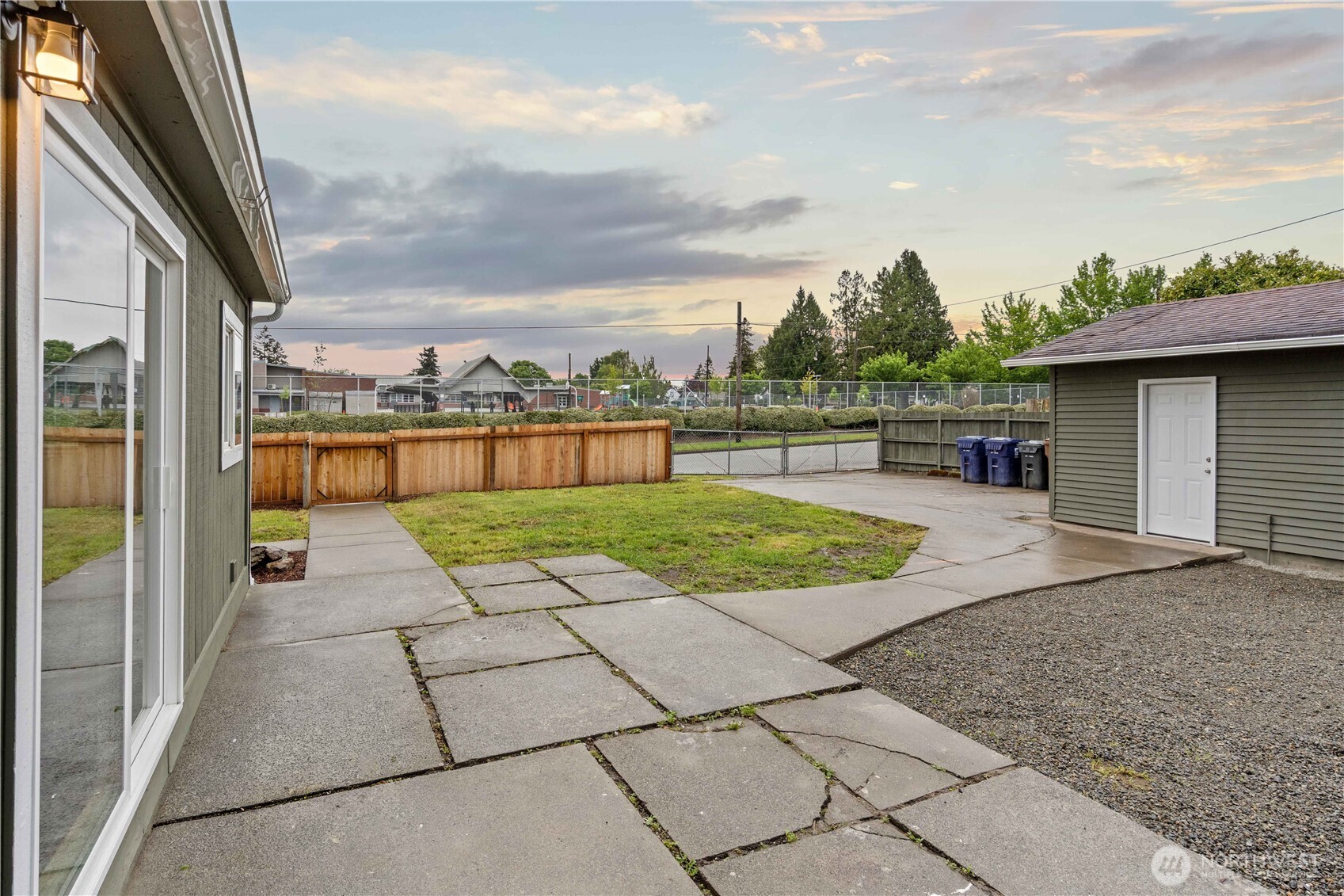 5401 S K Street , Tacoma, WA 98408