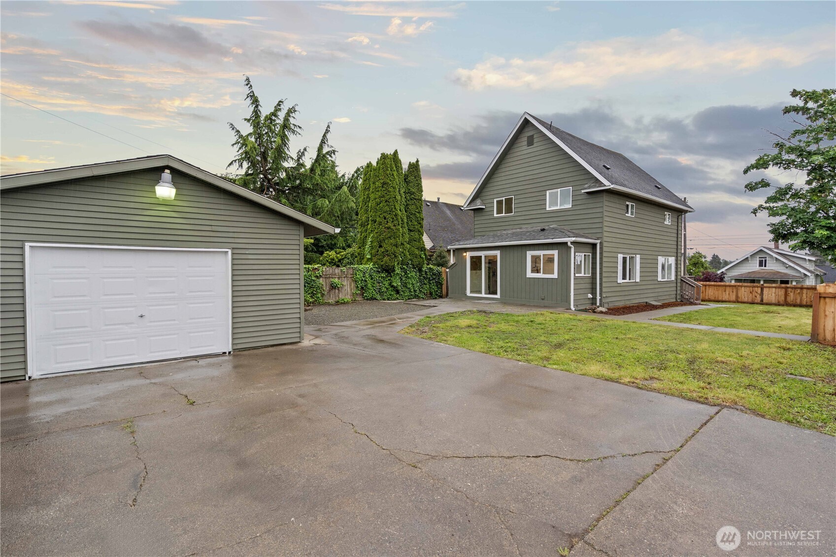 5401 S K Street , Tacoma, WA 98408