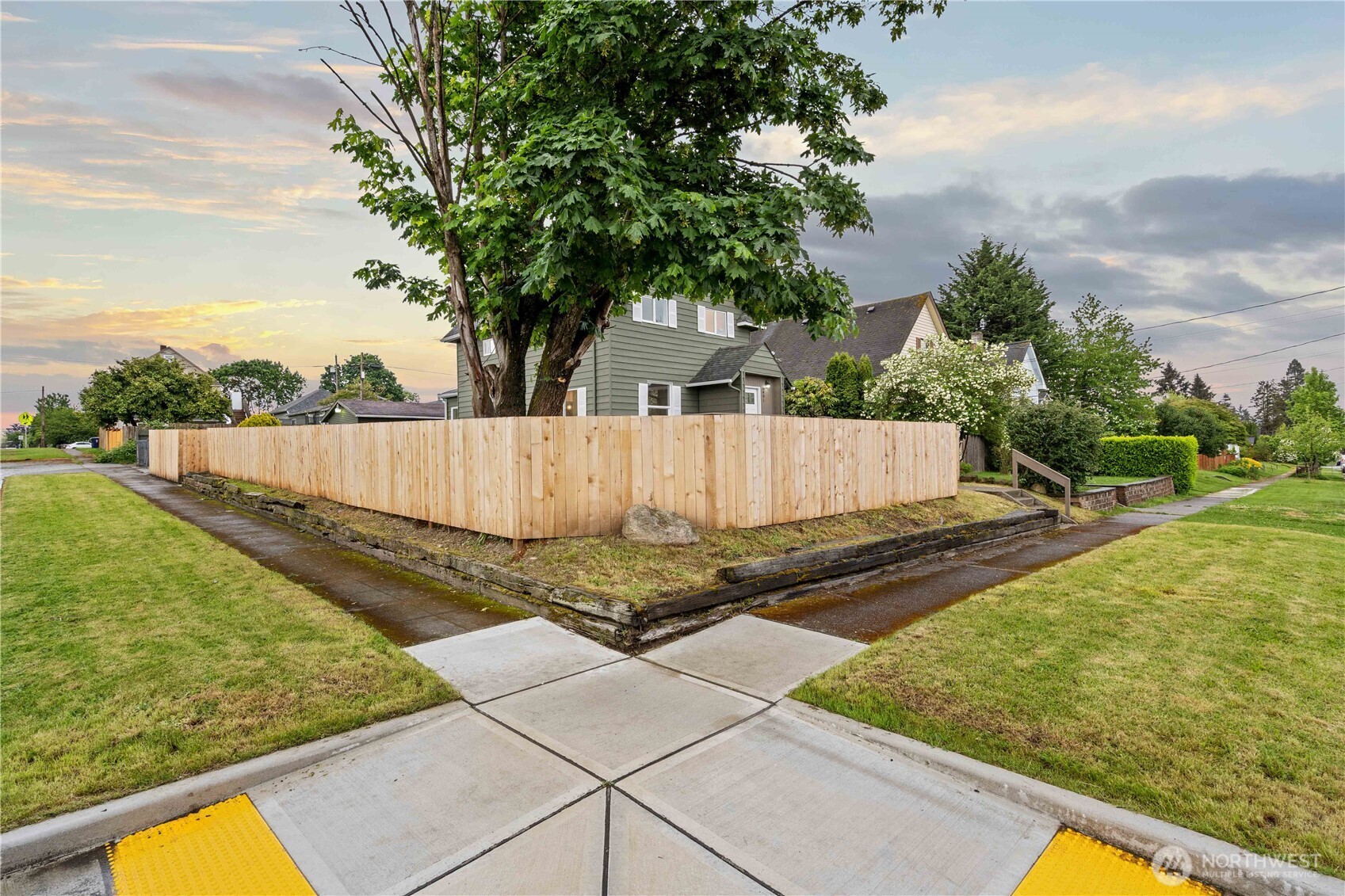 5401 S K Street , Tacoma, WA 98408