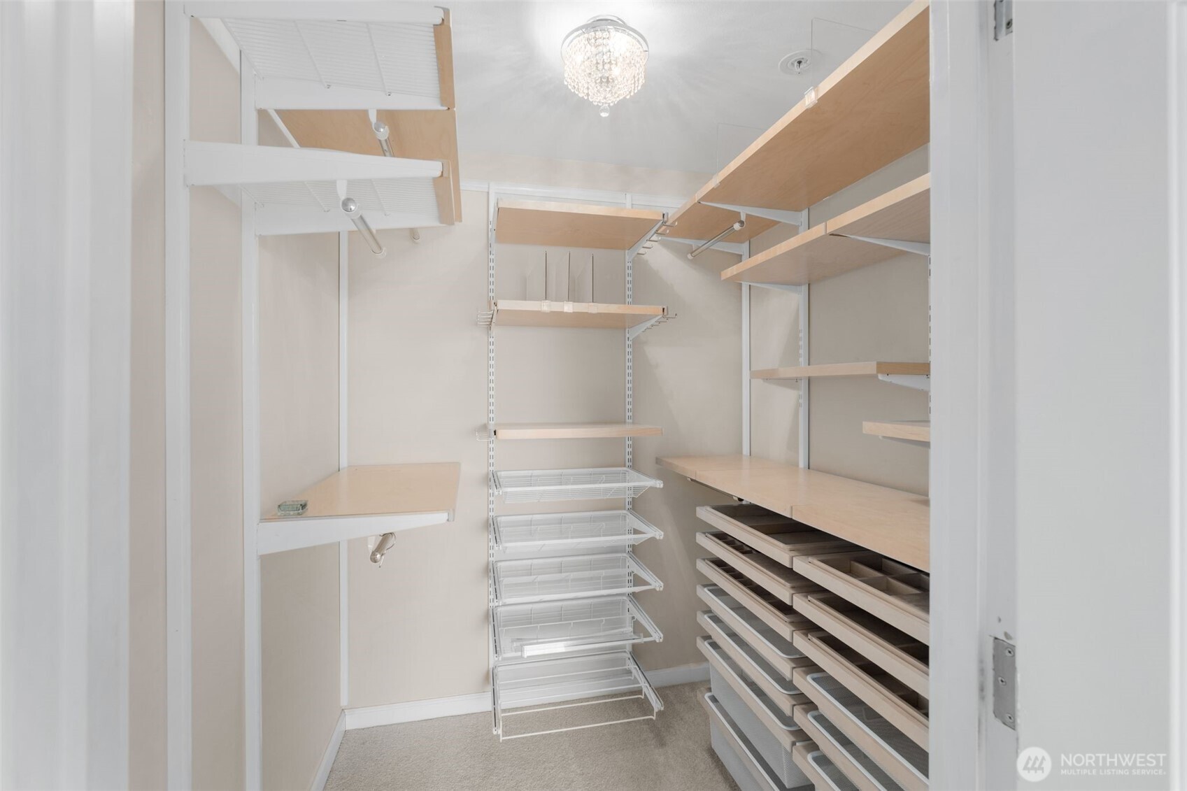 2530 Fifteenth Avenue W #410, Seattle, WA 98119
