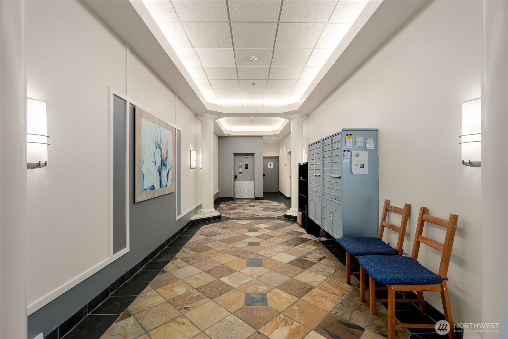 2530 Fifteenth Avenue W #410, Seattle, WA 98119