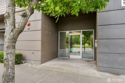 2530 Fifteenth Avenue W #410, Seattle, WA 98119 - Photo 21