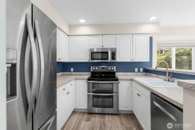 2530 Fifteenth Avenue W #410, Seattle, WA 98119 - Photo 6