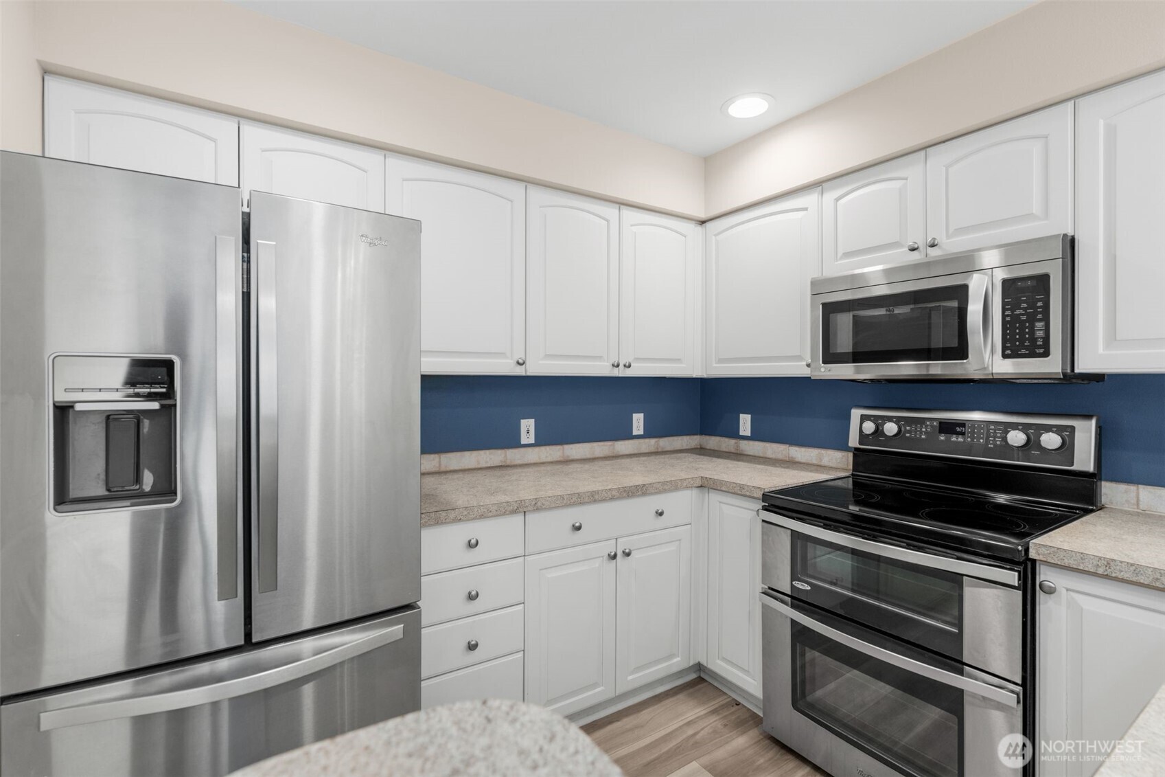 2530 Fifteenth Avenue W #410, Seattle, WA 98119