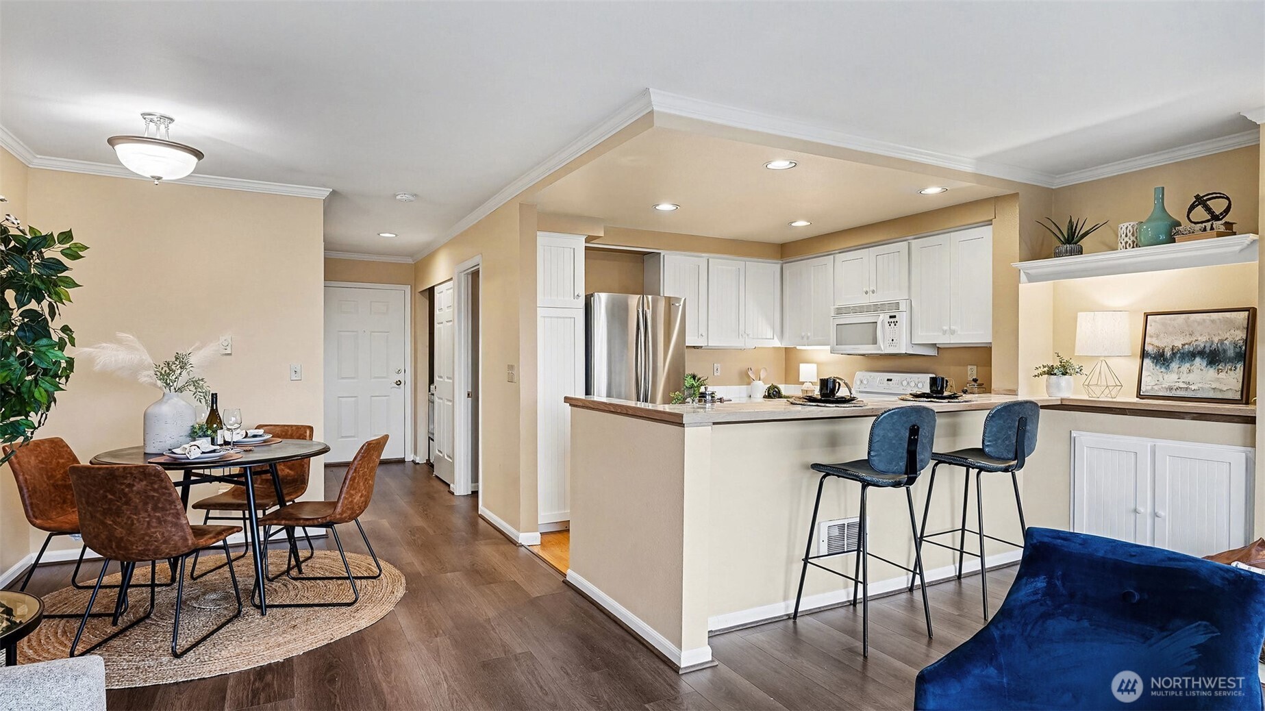 3420 Burke N #C-308, Seattle, WA 98103