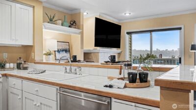 3420 Burke N #C-308, Seattle, WA 98103 - Photo 13