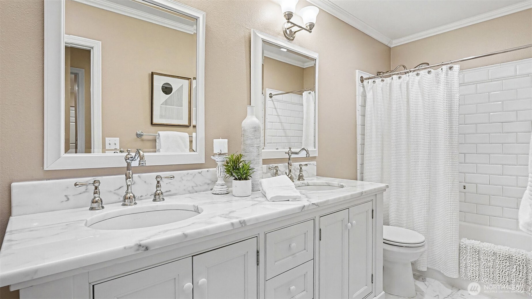 3420 Burke N #C-308, Seattle, WA 98103