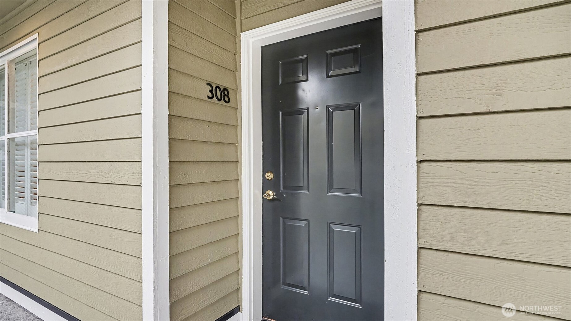 3420 Burke N #C-308, Seattle, WA 98103