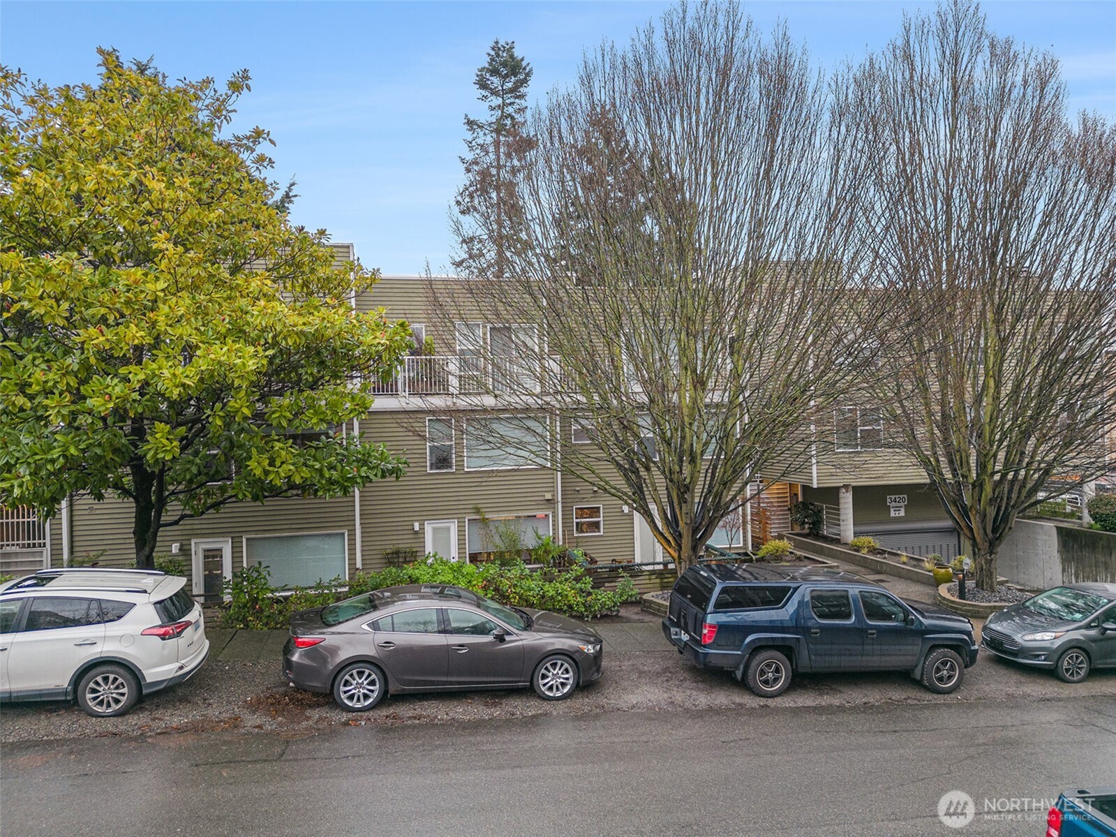 3420 Burke N #C-308, Seattle, WA 98103