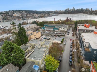 3420 Burke N #C-308, Seattle, WA 98103 - Photo 27