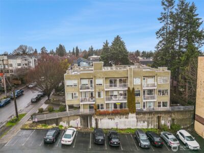 3420 Burke N #C-308, Seattle, WA 98103 - Photo 30