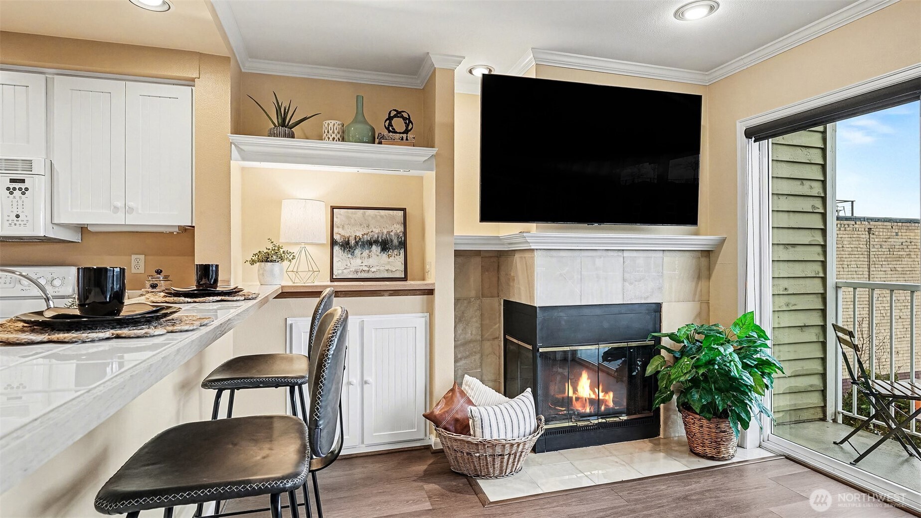 3420 Burke N #C-308, Seattle, WA 98103