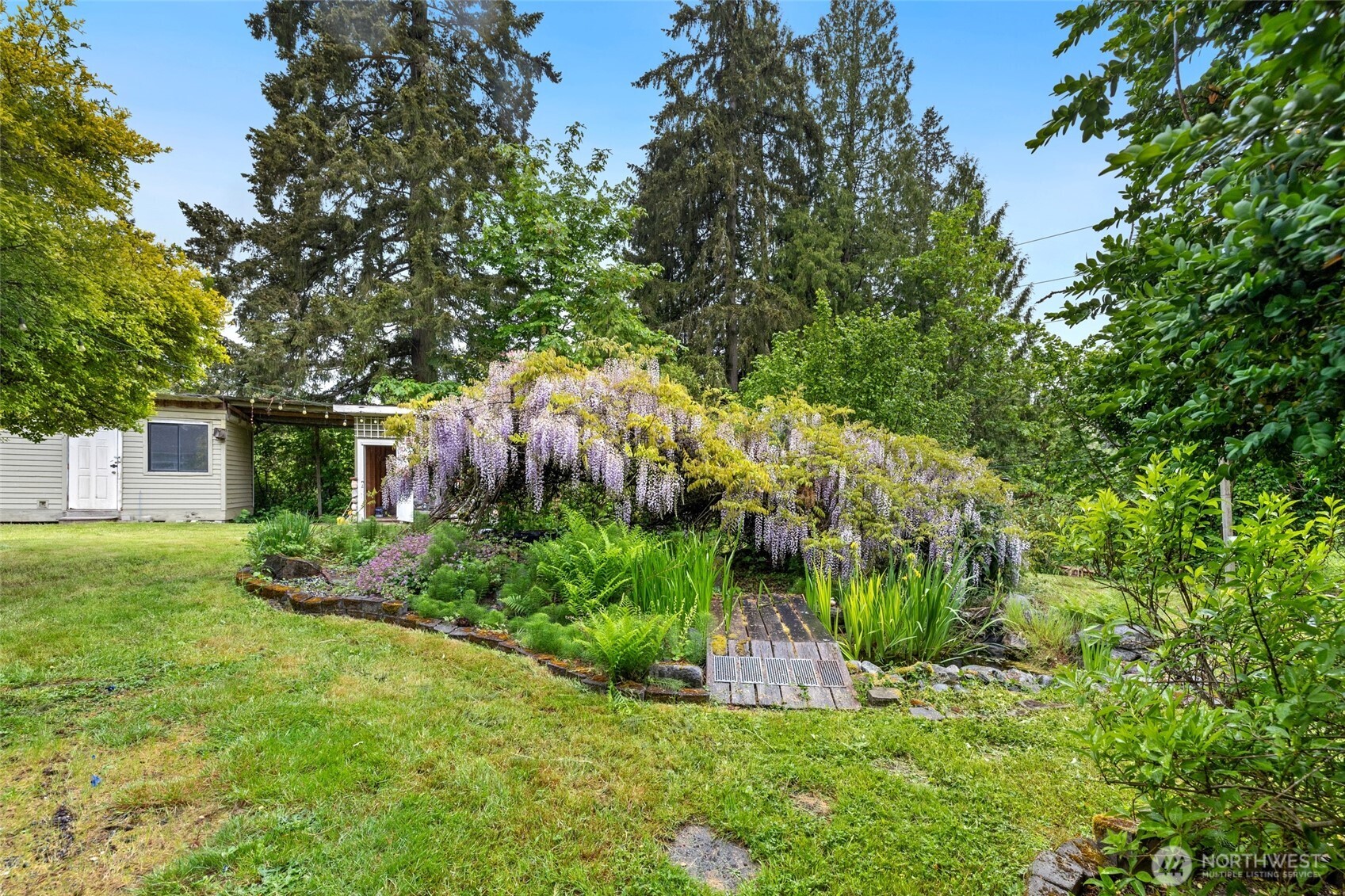 11513 Jovita Blvd E, Edgewood, WA 98372