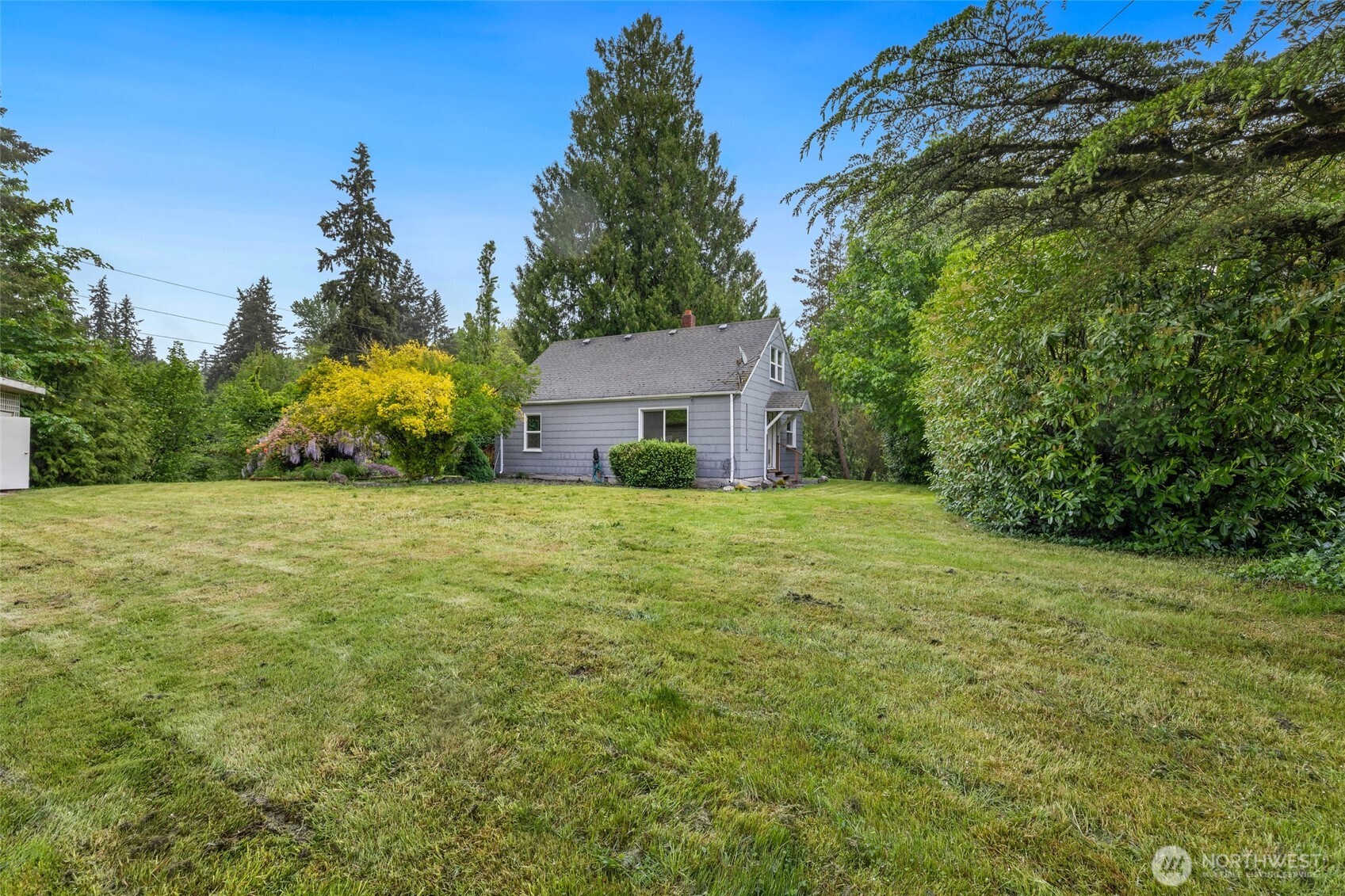 11513 Jovita Blvd E, Edgewood, WA 98372