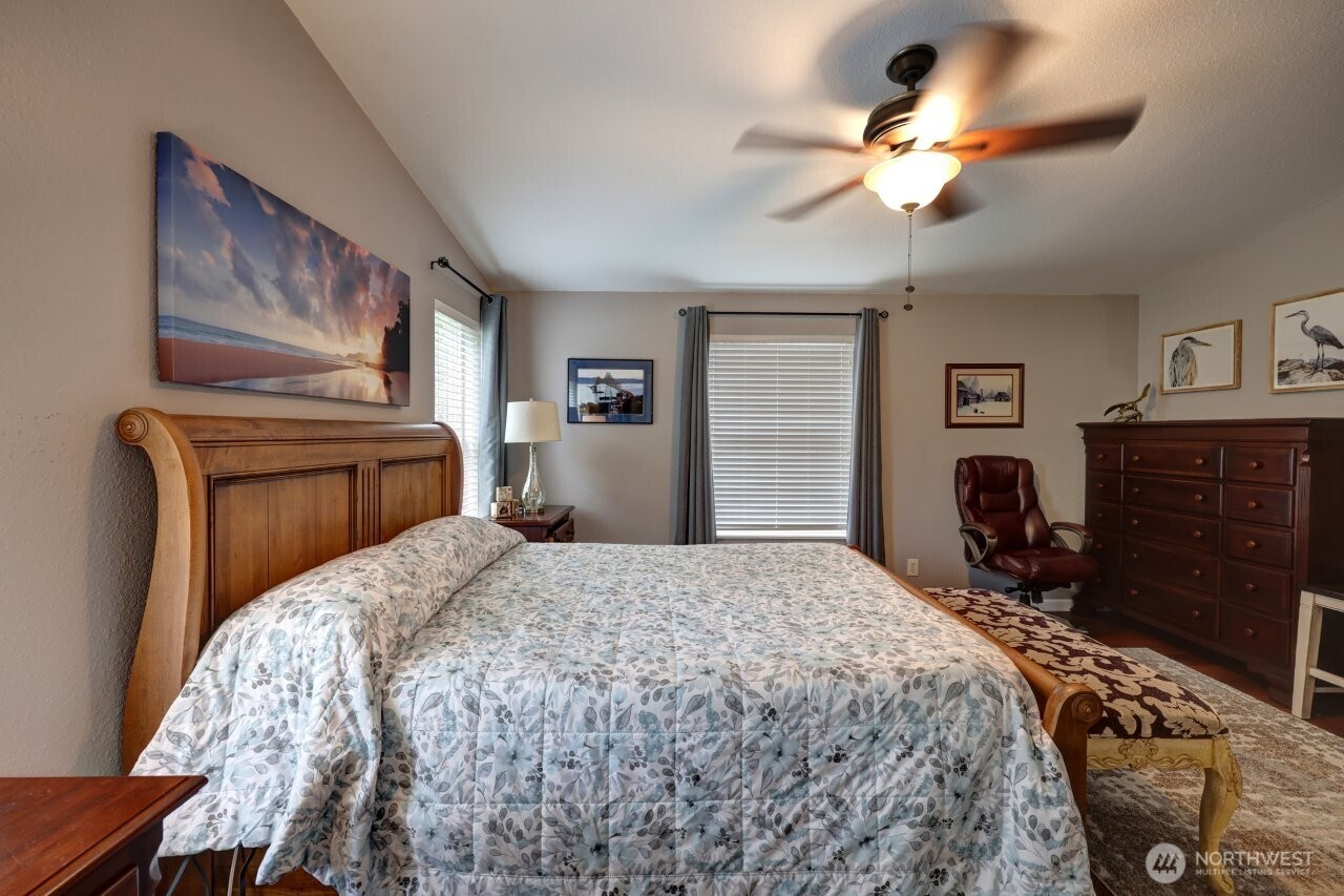 1308 N Washington Avenue , Long Beach, WA 98631