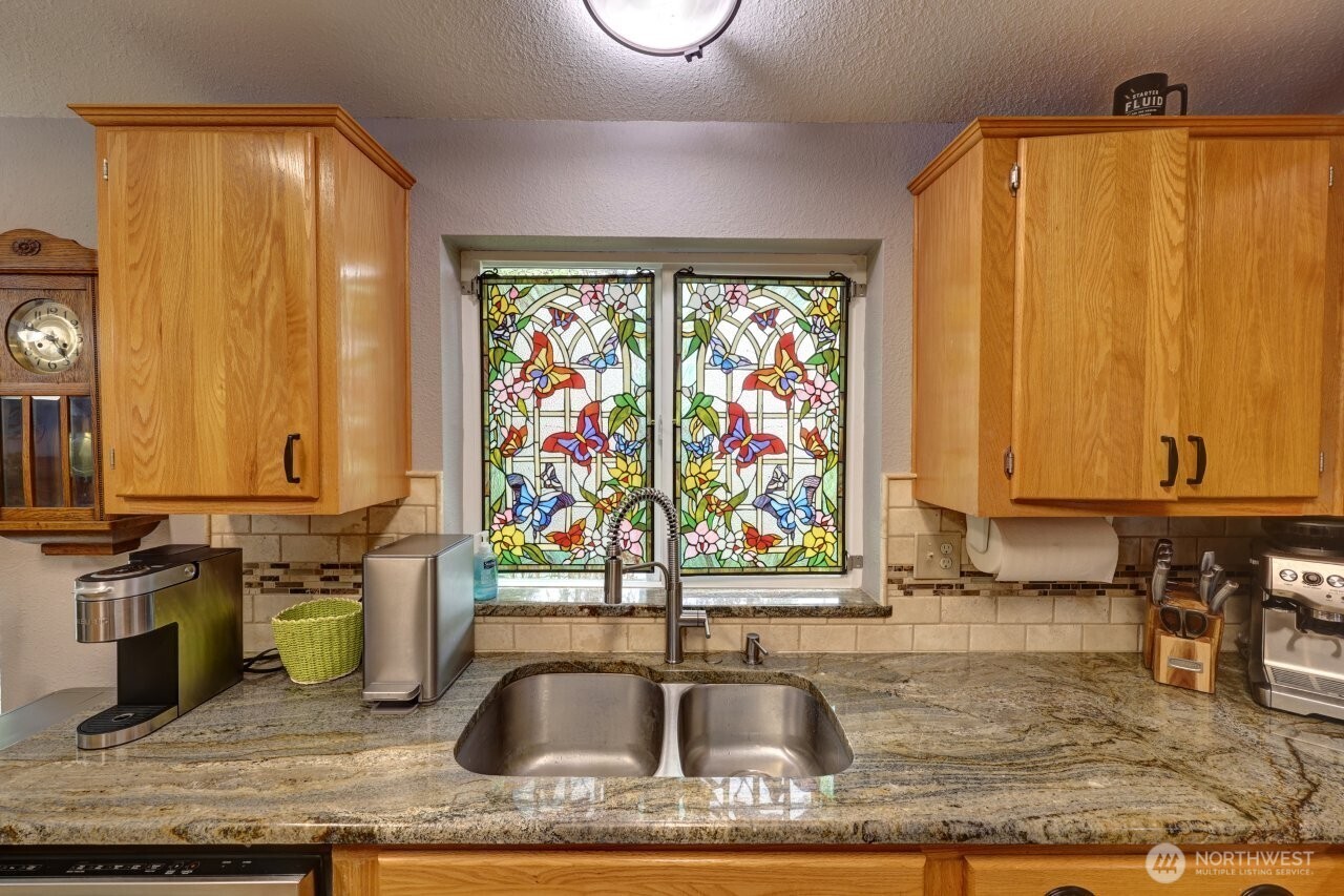 1308 N Washington Avenue , Long Beach, WA 98631