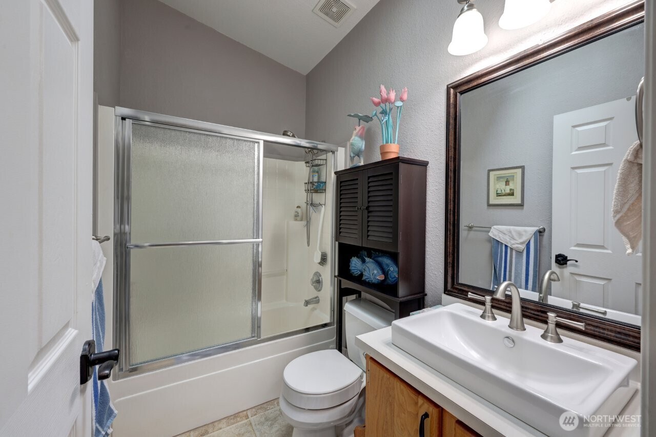 1308 N Washington Avenue , Long Beach, WA 98631