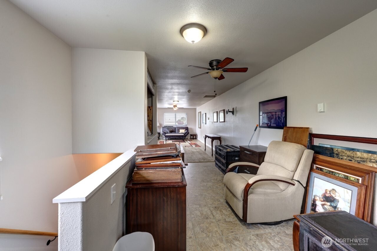 1308 N Washington Avenue , Long Beach, WA 98631