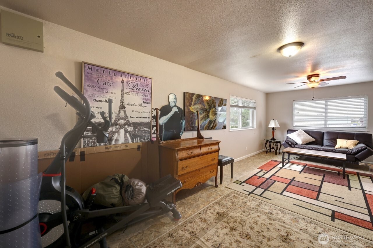 1308 N Washington Avenue , Long Beach, WA 98631