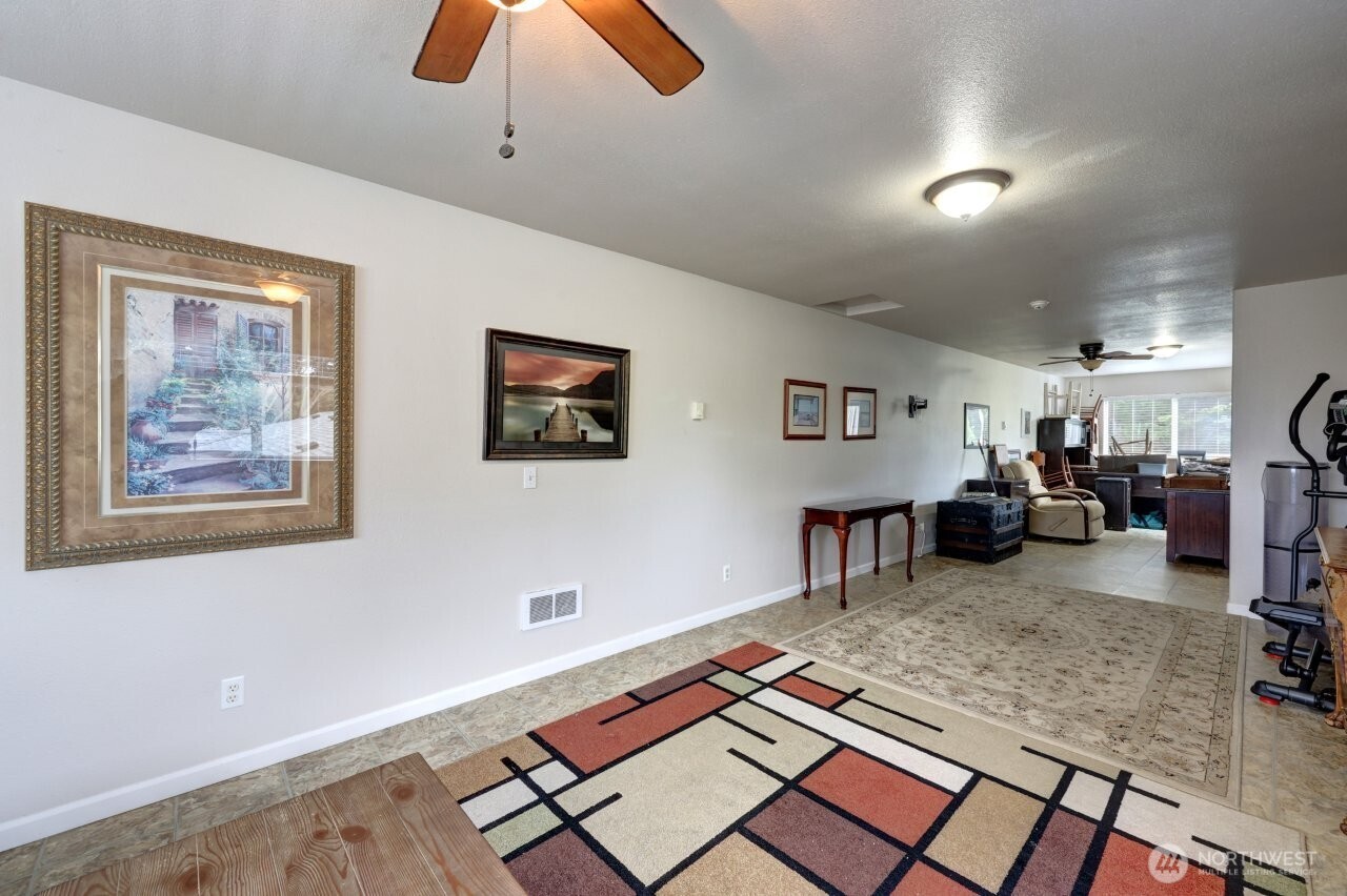1308 N Washington Avenue , Long Beach, WA 98631