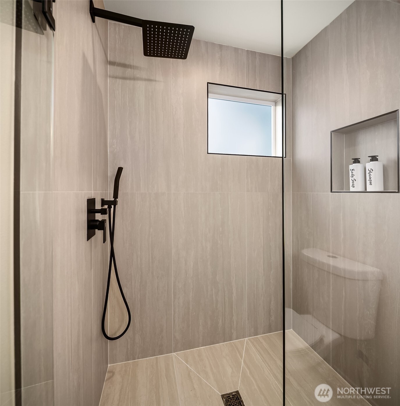 319 NW 87th Street #B, Seattle, WA 98117