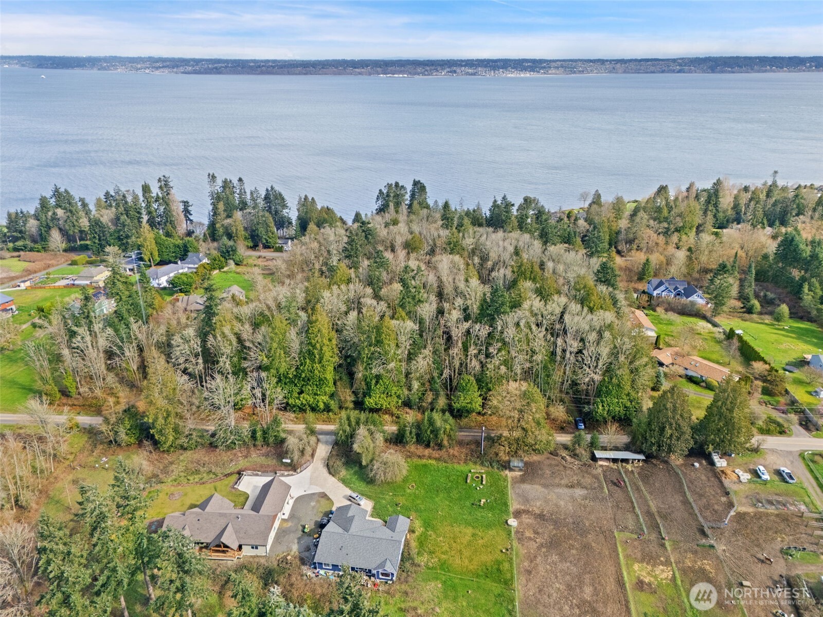 23300 Jefferson Point Road NE, Kingston, WA 98346