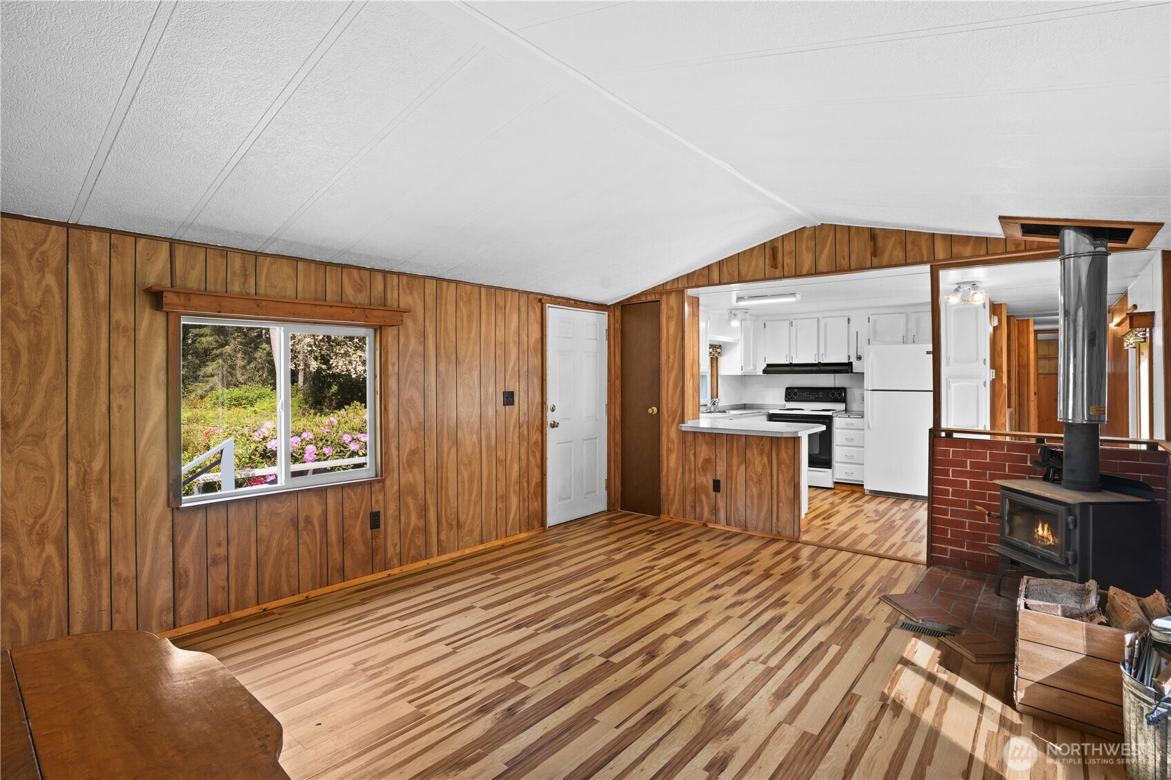 2550 SW Youwood Way , Port Orchard, WA 98367