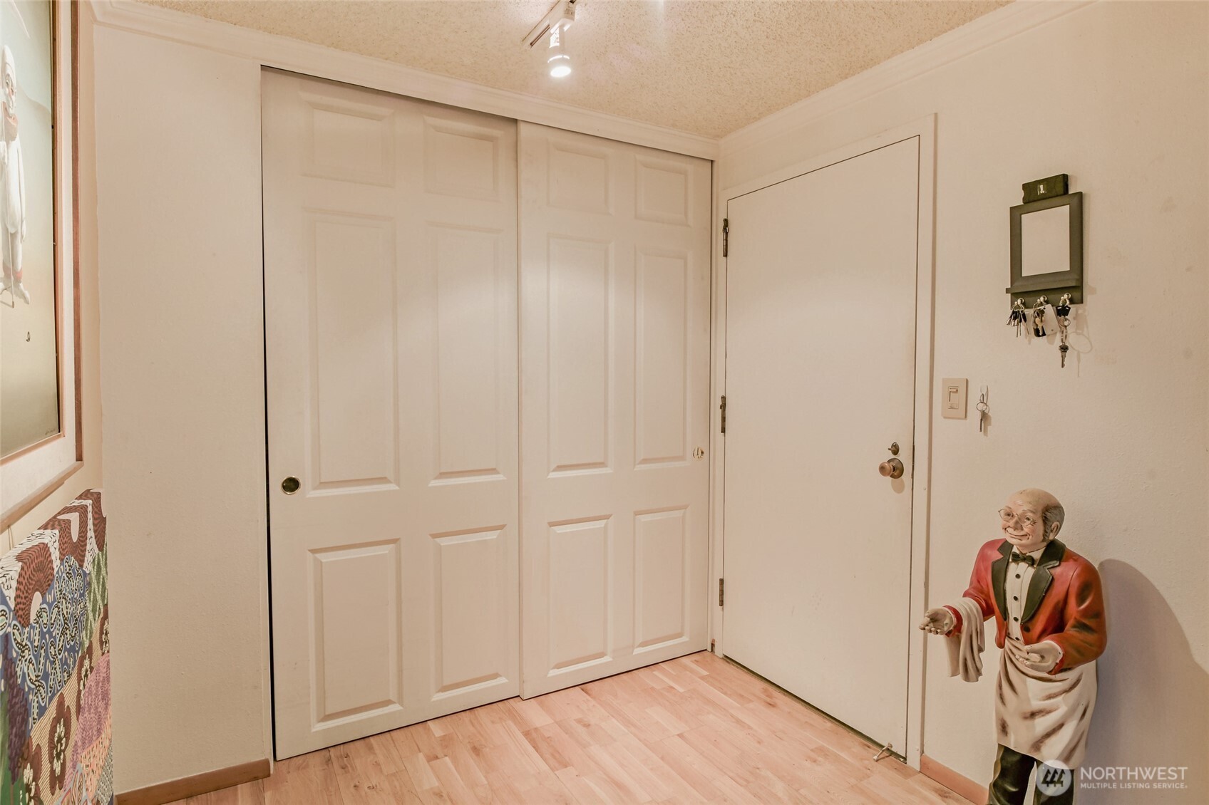1910 Evergreen Park Drive SW #302, Olympia, WA 98502