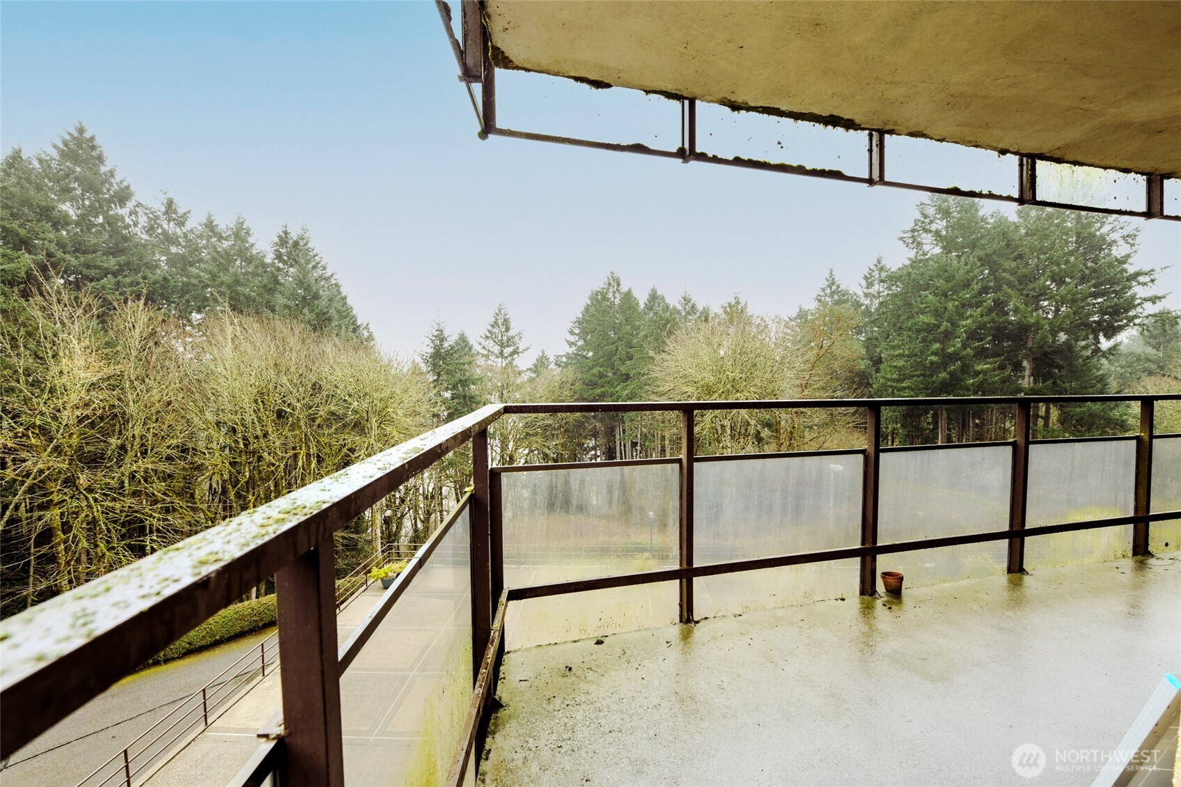 1910 Evergreen Park Drive SW #302, Olympia, WA 98502