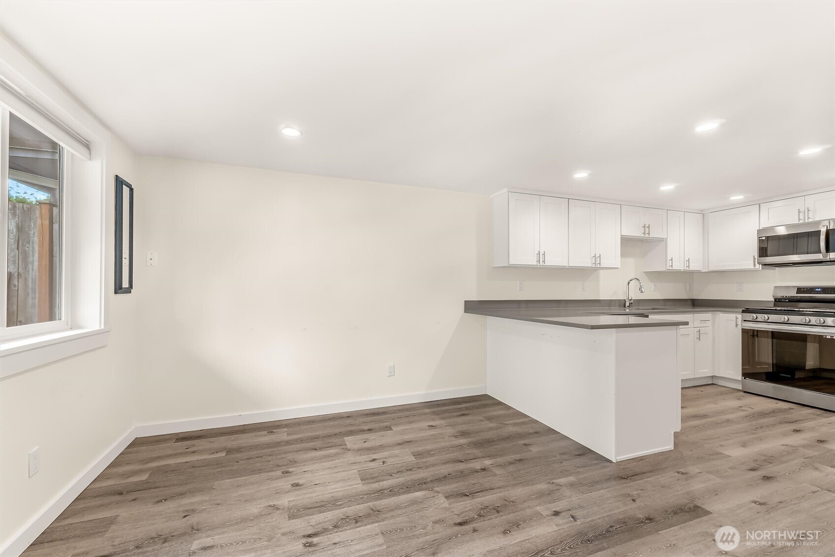 9251 N Ashworth Avenue N, Seattle, WA 98103