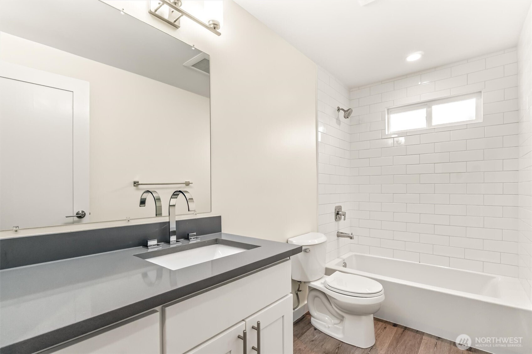9251 N Ashworth Avenue N, Seattle, WA 98103