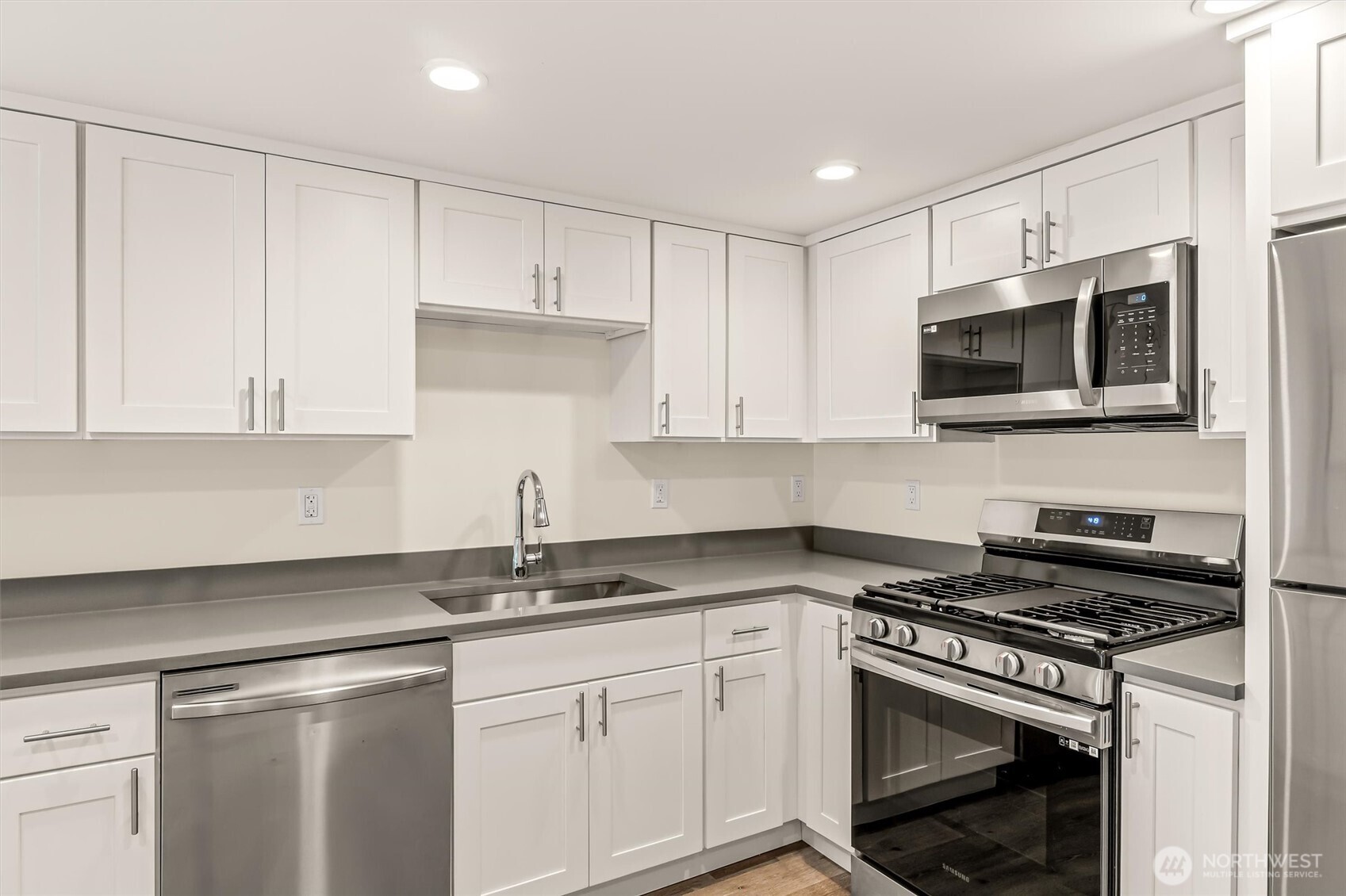 9251 N Ashworth Avenue N, Seattle, WA 98103
