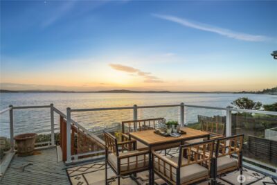 5637 Beach Drive SW, Seattle, WA 98136-1345 - Photo 4