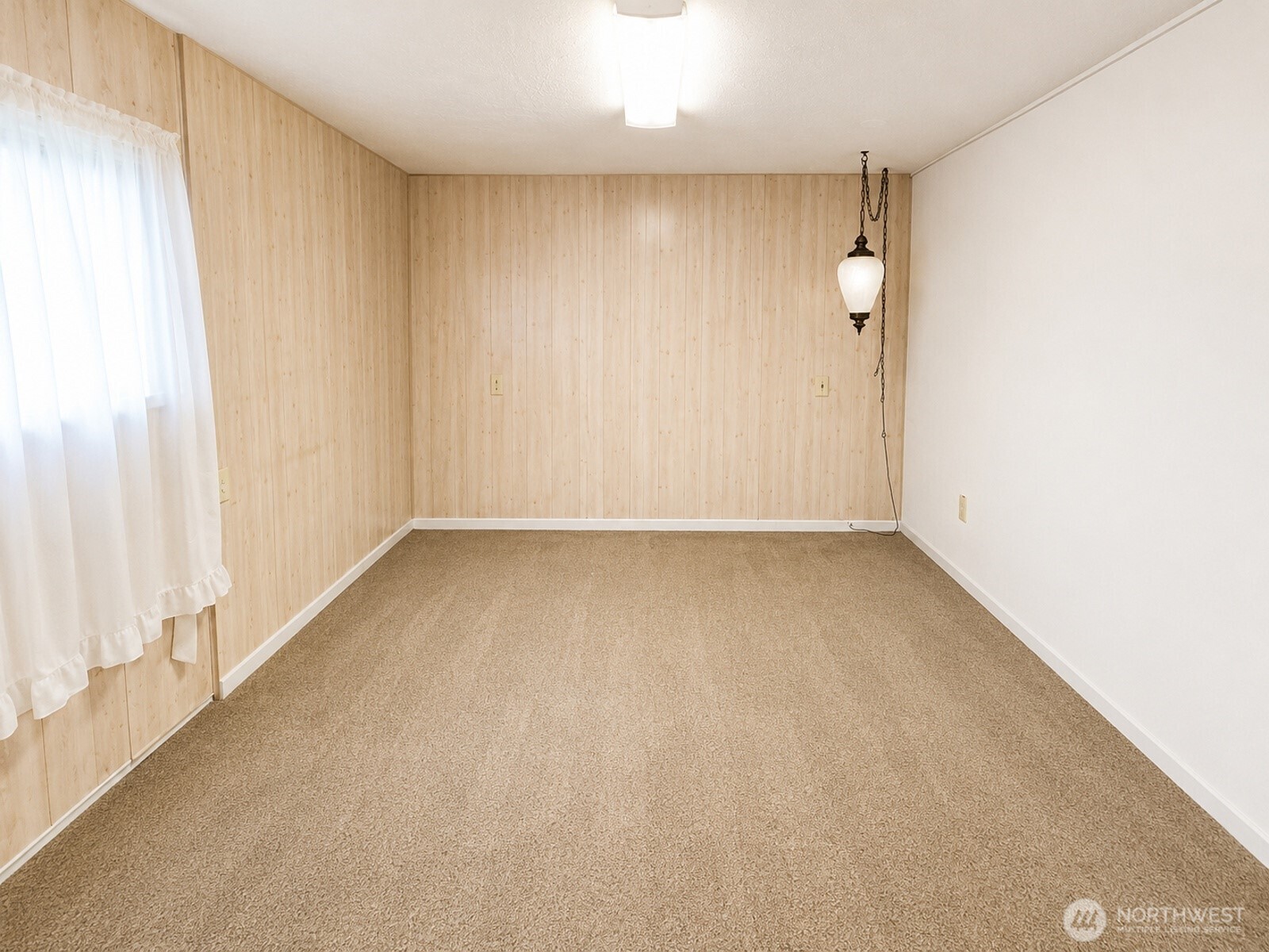 12426 NE Phillip Drive S, Kingston, WA 98346