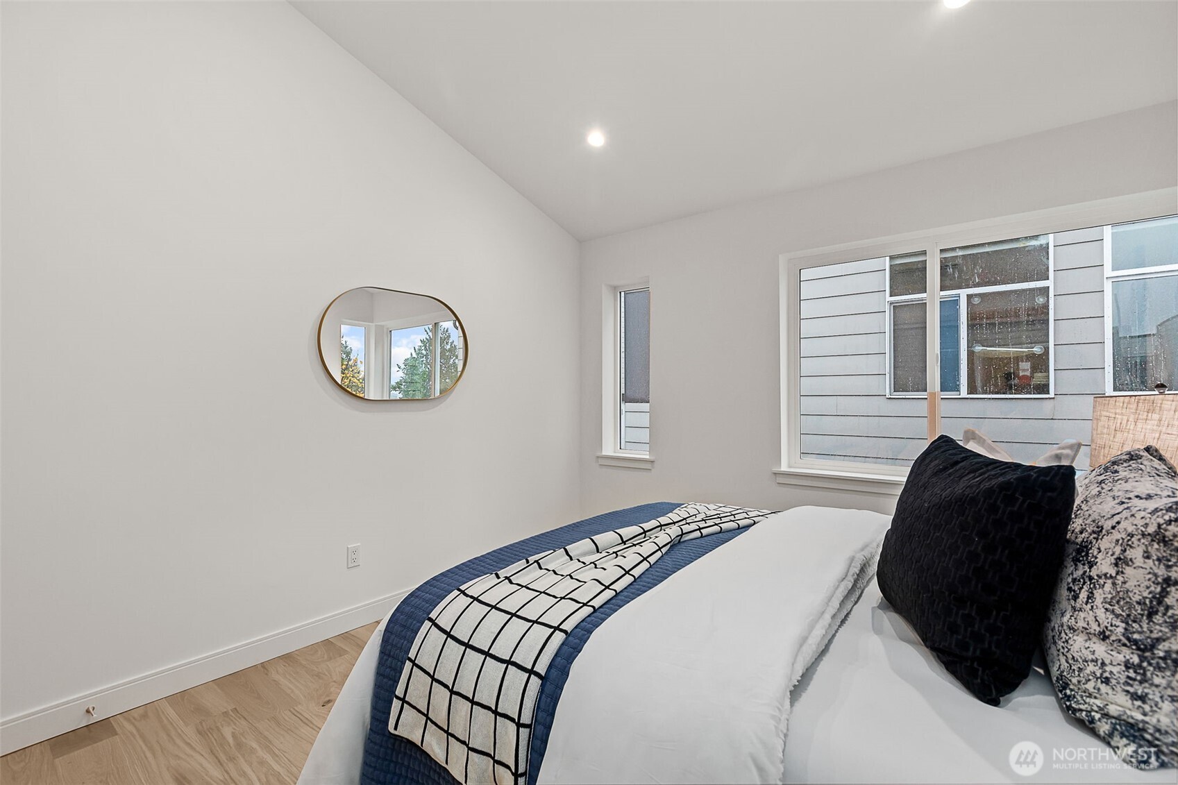 3552 S Dawson Street , Seattle, WA 98118