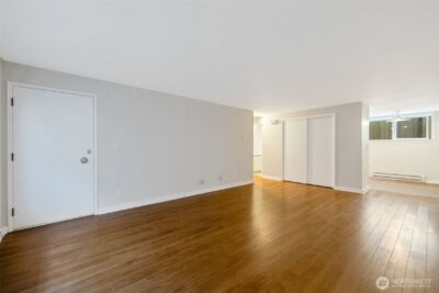 4324 Phinney Avenue N #1, Seattle, WA 98103 - Photo 12