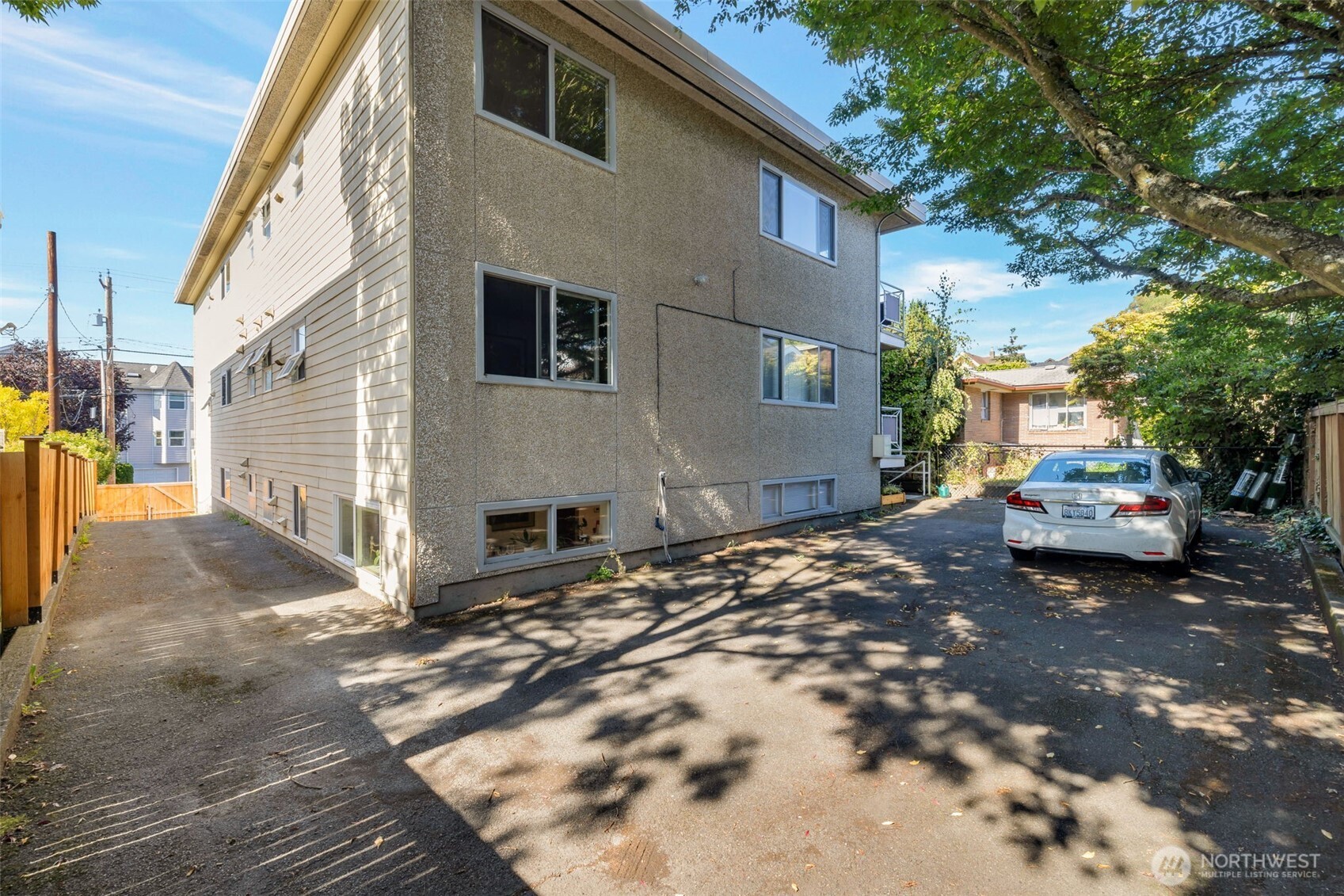 4324 Phinney Avenue N #1, Seattle, WA 98103