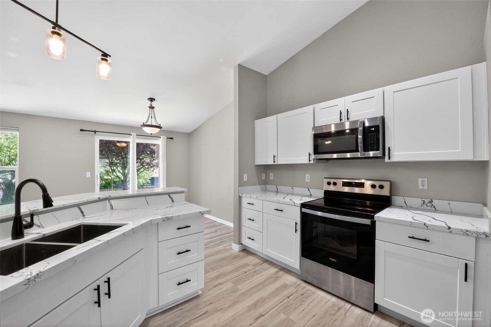 926 Chatham Dr SE , Olympia, WA 98513
