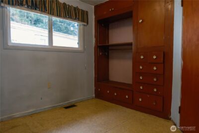9921 43rd Street Ct E, Edgewood, WA 98371 - Photo 9