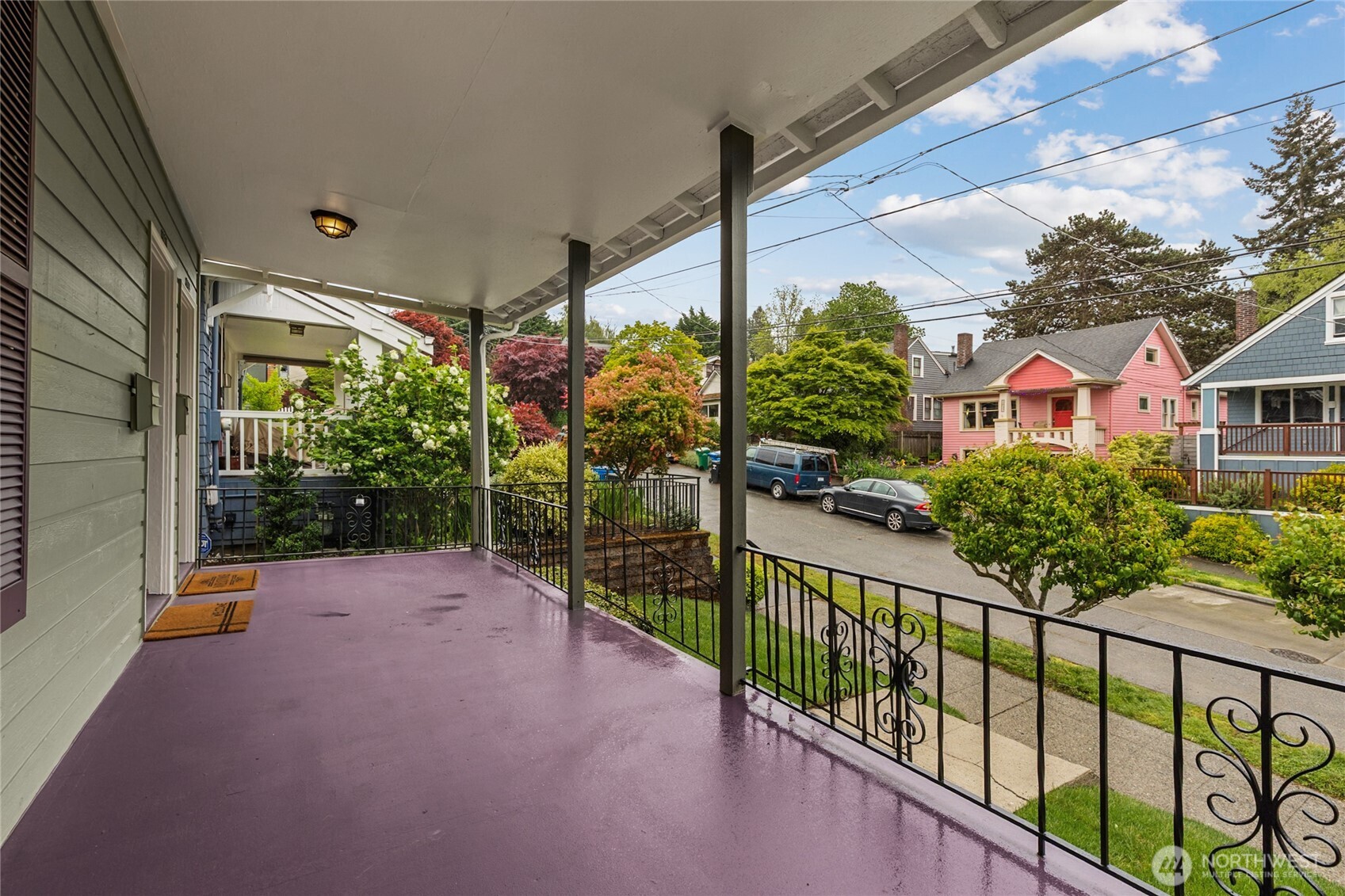 1830 N 54th Street , Seattle, WA 98103