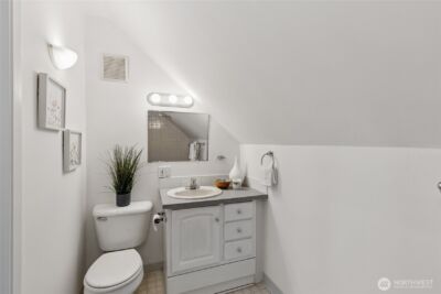 1830 N 54th Street , Seattle, WA 98103 - Photo 25