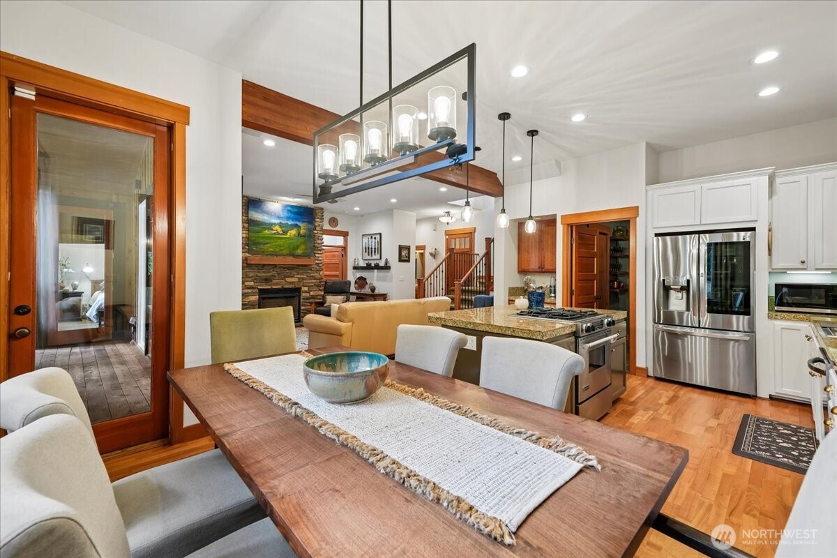 10507 Pioneer Drive , Anderson Island, WA 98303