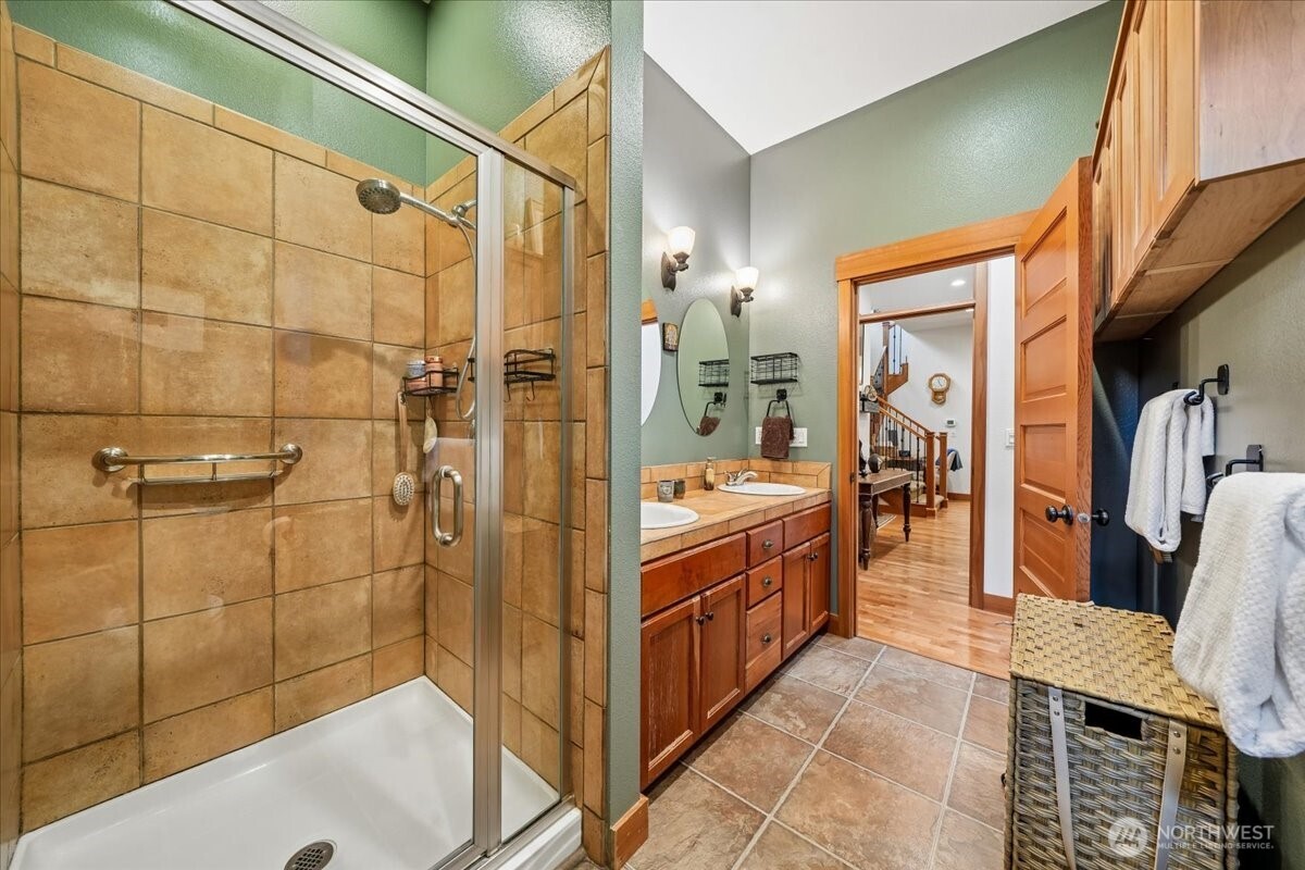 10507 Pioneer Drive , Anderson Island, WA 98303